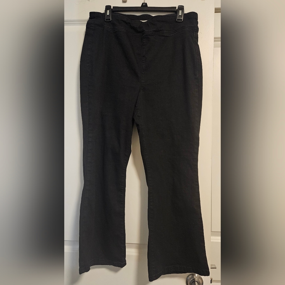 WE THE FREE pull on Black jeans XL